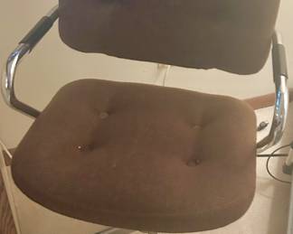Office / desk Arm Chair $25