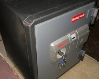 Honeywell Safe