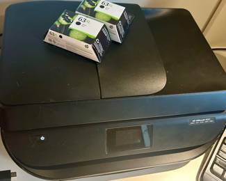 HP MODEL 4652 printer, fax, scan, cooy
