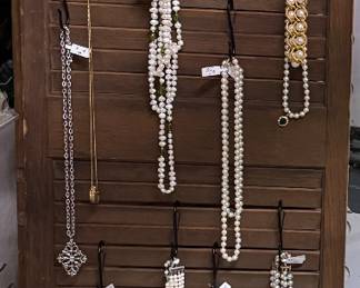 Honora Pearls & More