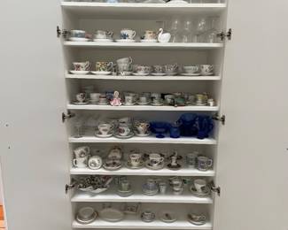 Tea cups