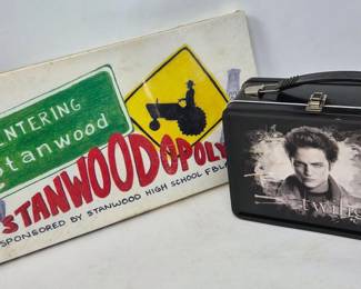 Twilight Lunchbox, Stanwoodopoly Board Game Pop-Culture Pair