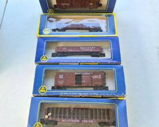 Vintage AHM HO Scale Train Rolling Stock, Boxes