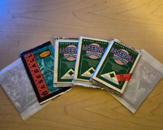 1990s Baseball Cards & Sealed Packs