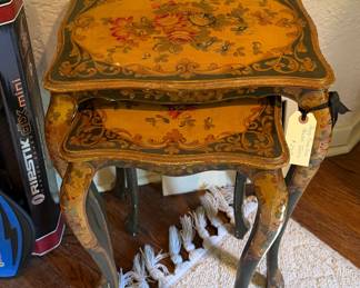 Florentine Tables