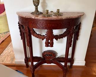 Royola Pacific marble top table