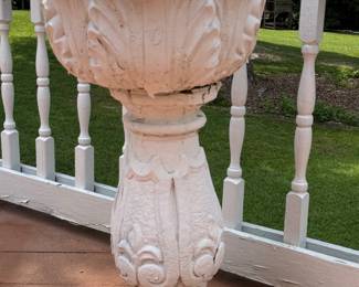 Concrete pedestal planter qty3