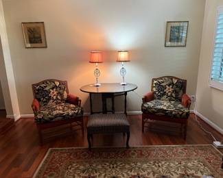 Mahogany Drop Leaf/Gate Leg Table