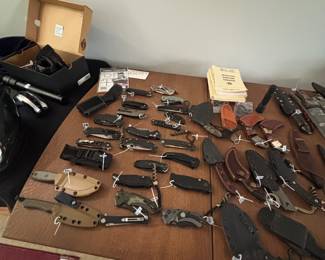 Knives from all over the world