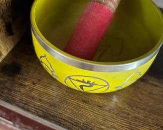 Singing bowl