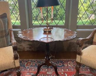 Chippendale Style Mahogany Piecrust Tilt-Top Table Antique