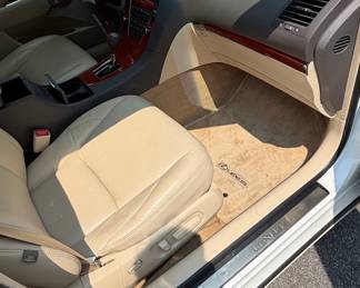 2012 Lexus ES 350 Sedan with Sunroof