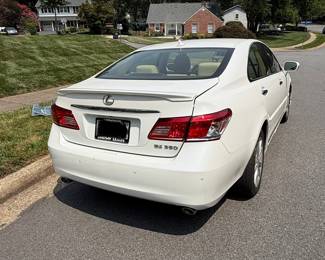2012 Lexus ES 350 Sedan with Sunroof