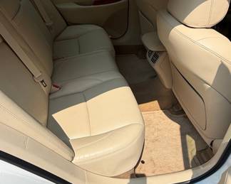 2012 Lexus ES 350 Sedan with Sunroof