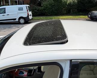 2012 Lexus ES 350 Sedan with Sunroof