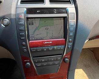 2012 Lexus ES 350 Sedan with Sunroof 87,900 miles