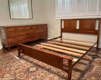 •SOLD• Dixie MCM Dresser + Bed frame