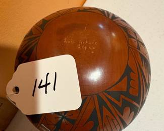 A141 -$50. Luis Atruro (Mata Ortiz) Vase