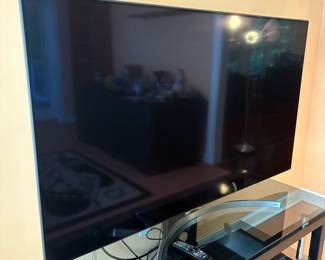 F3 - $225. LG LED 4K HDR Smart TV. Model # 65SK9000PUA. September 2018 manufacture. 