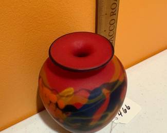 A466 - $30. Signed Art Glass Vase. Illegible. 