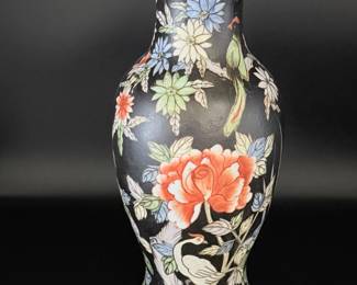 14 LargeVintageChineseExportFamilleNoireStylePorcelainVase