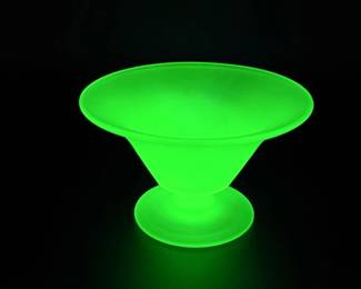108 UraniumTiffinPedestalCompoteBowl