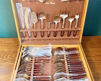 10 JeanClaudeVintageRosewoodBronzeFlatwareSet