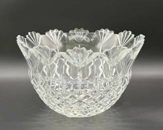 136 LargeCutCrystalCenterpieceBowlwithScallopedFanRim