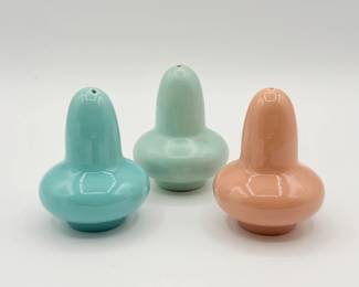 211 VintageFranciscanElPatioSaltPepperShakers