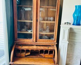 Lead glass and crystal