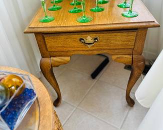 Oak side table Green depression stemware