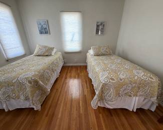 Twin XL mattresses and bed frames