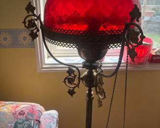 Victorian style lamp