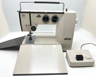 Vintage Elna Lotus Tavaro Portable Sewing Machine With Petal, Switzerland Lot #: 32