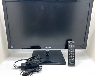 Samsung 23 Inch TV HDTV Monitor With Remote Lot #: 91