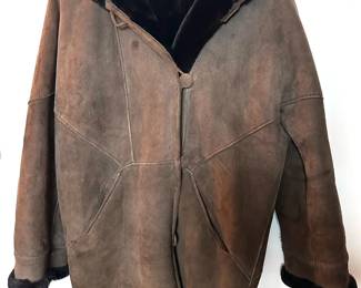  Genuine Sheepskin Shearling Coat, Size Large Lot #: 125