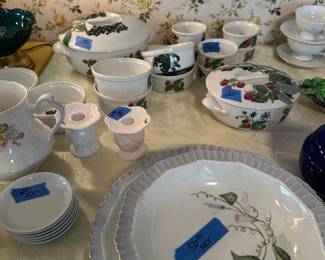 Assorted vintage china 