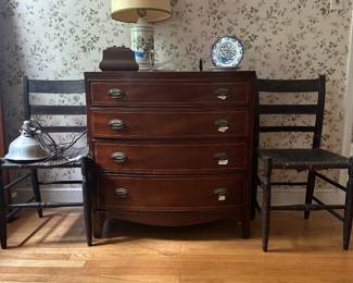 Vintage Mahogany bachelors chest
