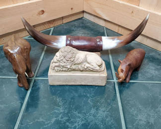Lot 58: Safari Collection