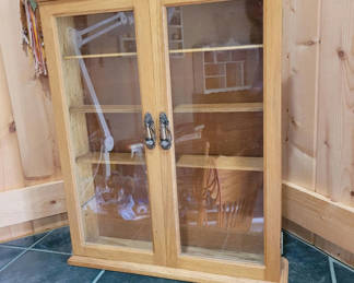 Lot 76: Small Wall Hanging Display Cabinet.