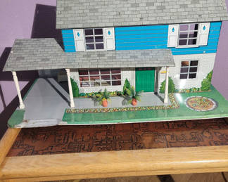 Lot 8: Tin Toy Doll House With Furniture #2