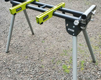 Lot 118: Roybi Portable Saw Table