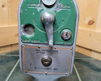 Lot 109: Rhodes Antique Parking Meter