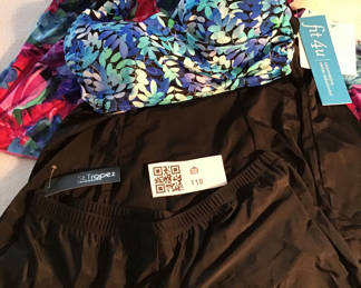 Lot 118: Woman’s New with tags bathing suits