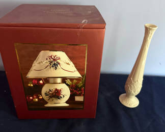 Lot 43: Lenox Winter Greetings Candle Lamp Box with White Porcelain Vase and Lamp