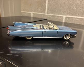 CONVERTIBLE CAR
