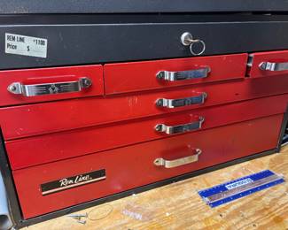 TOOL CHEST