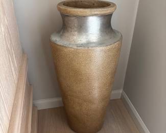STANDING VASE