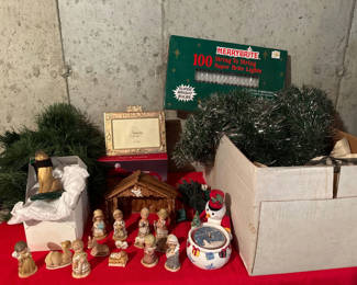 Lot 183: Christmas Nativity Figures and Holiday Decor