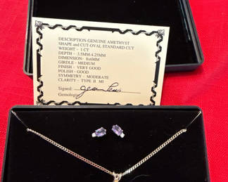 Lot 228: Amethyst Jewelry Set (pendant, earrings, stickpin)